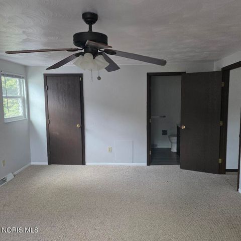 6032 Willowvale Drive, Toledo, OH 43615