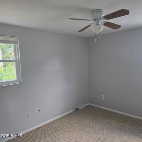 6032 Willowvale Drive, Toledo, OH 43615
