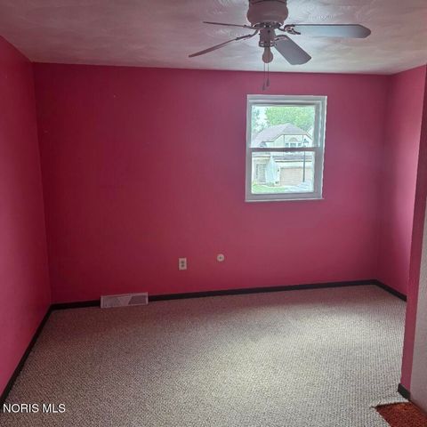 6032 Willowvale Drive, Toledo, OH 43615