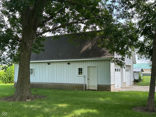 5668 W 250 S, Anderson, IN 46011