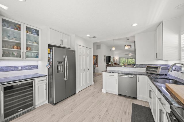3660 Freshwater Drive, Jupiter, FL 33477