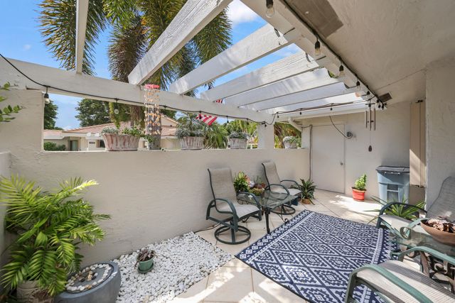 3660 Freshwater Drive, Jupiter, FL 33477