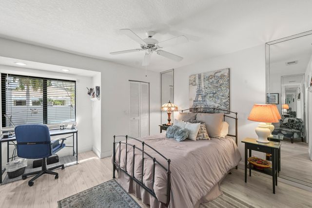 3660 Freshwater Drive, Jupiter, FL 33477