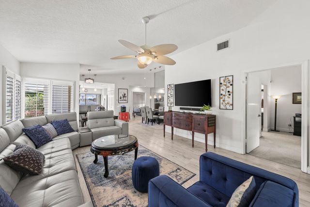 3660 Freshwater Drive, Jupiter, FL 33477