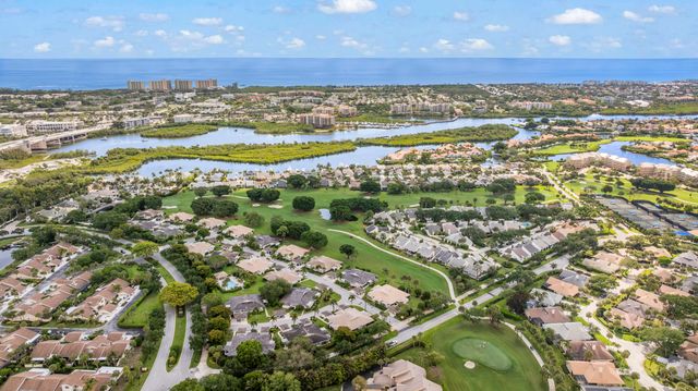 3660 Freshwater Drive, Jupiter, FL 33477