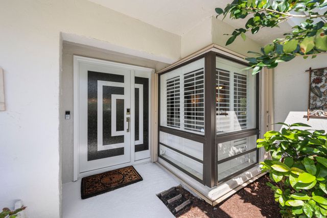 3660 Freshwater Drive, Jupiter, FL 33477