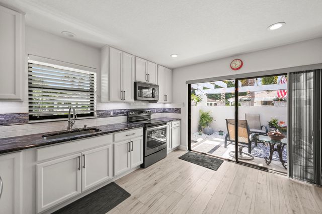 3660 Freshwater Drive, Jupiter, FL 33477