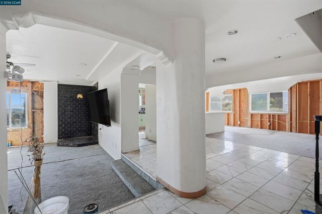 3635 64Th Ave, Oakland, CA 94605