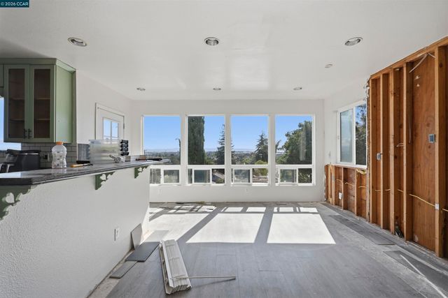 3635 64Th Ave, Oakland, CA 94605