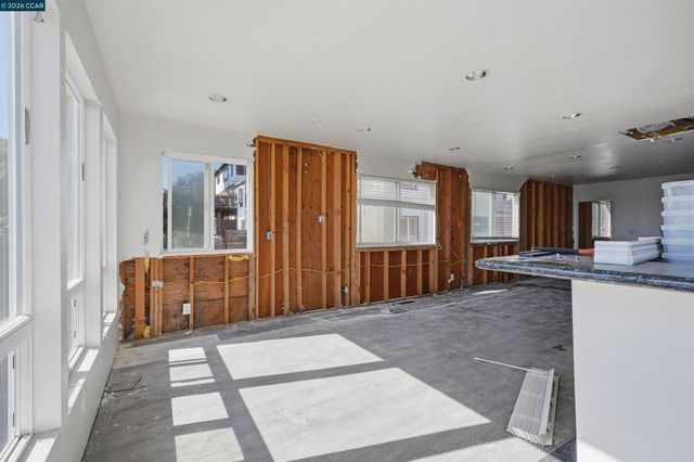 3635 64Th Ave, Oakland, CA 94605