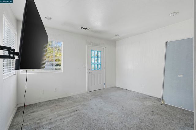 3635 64Th Ave, Oakland, CA 94605