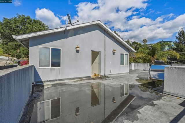 3635 64Th Ave, Oakland, CA 94605