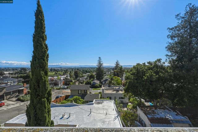 3635 64Th Ave, Oakland, CA 94605