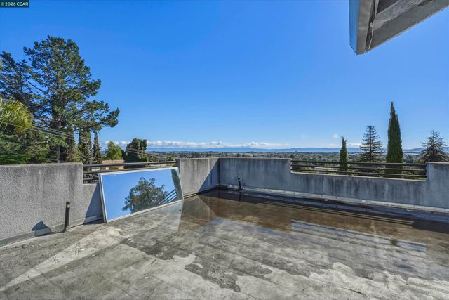 3635 64Th Ave, Oakland, CA 94605