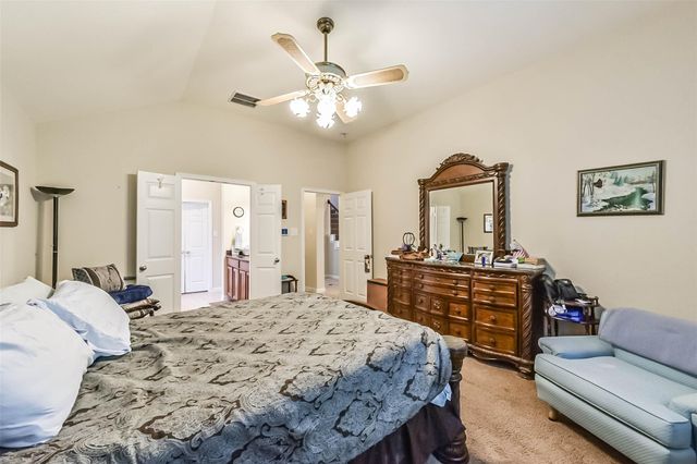 7410 Lynnbrook Falls Lane, Humble, TX 77396
