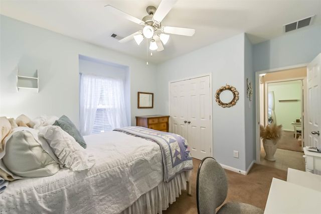 7410 Lynnbrook Falls Lane, Humble, TX 77396