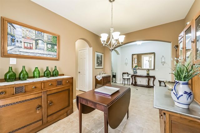7410 Lynnbrook Falls Lane, Humble, TX 77396