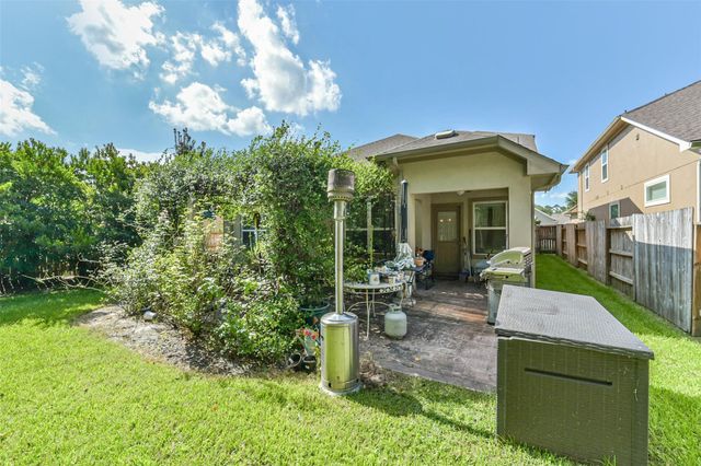 7410 Lynnbrook Falls Lane, Humble, TX 77396