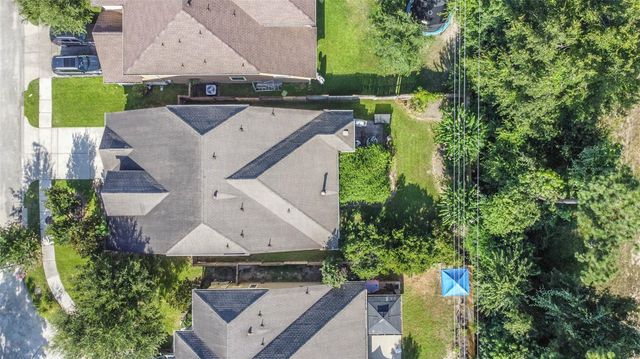 7410 Lynnbrook Falls Lane, Humble, TX 77396