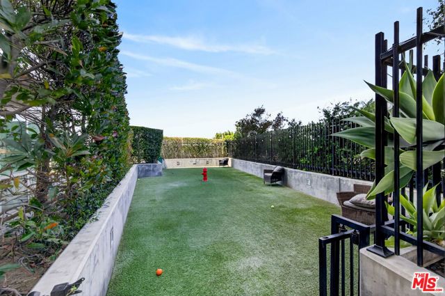3785 Wilshire Boulevard 703, Los Angeles, CA 90010