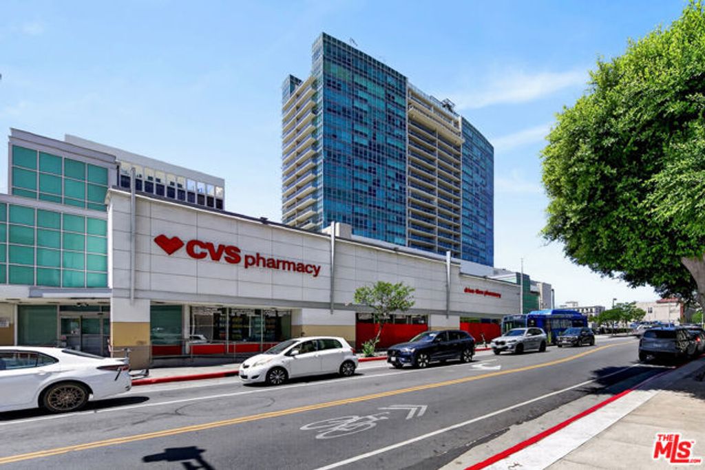 3785 Wilshire Boulevard 703, Los Angeles, CA 90010