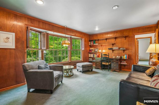 188 Charlotte Place, Englewood Cliffs, NJ 07632