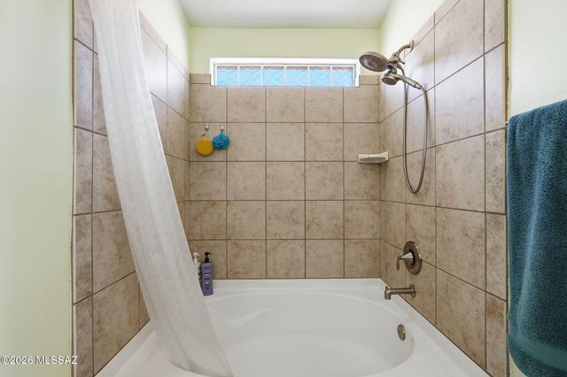 11092 W Coppertail Drive, Marana, AZ 85653