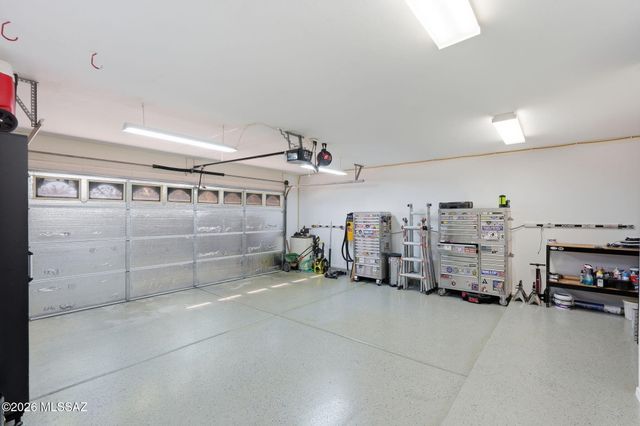 11092 W Coppertail Drive, Marana, AZ 85653