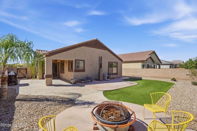11092 W Coppertail Drive, Marana, AZ 85653
