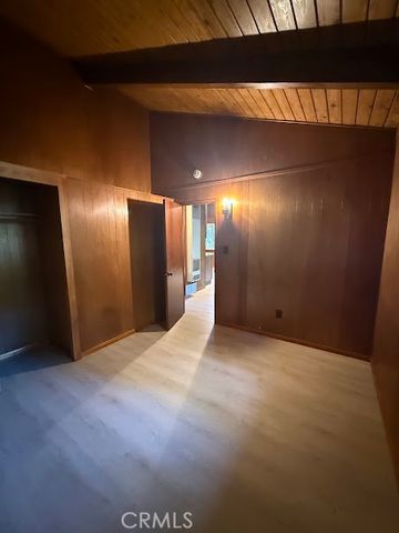 25132 Boa, Crestline, CA 92325