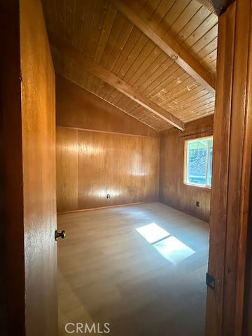 25132 Boa, Crestline, CA 92325