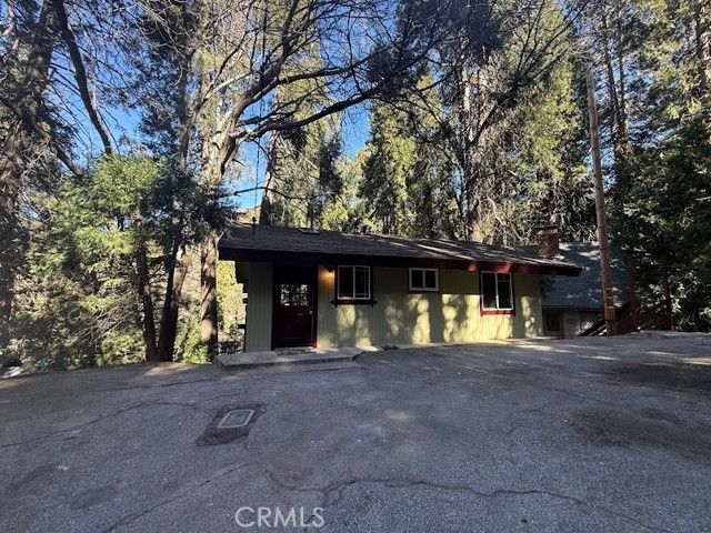 25132 Boa, Crestline, CA 92325