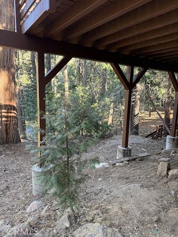 25132 Boa, Crestline, CA 92325