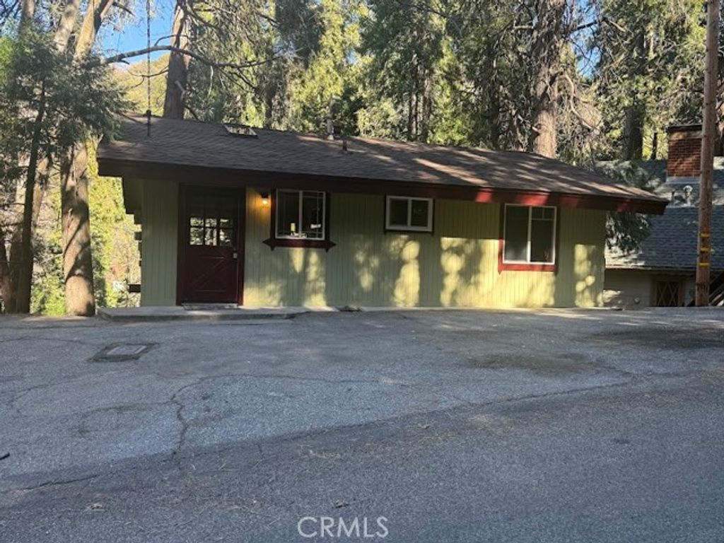 25132 Boa, Crestline, CA 92325