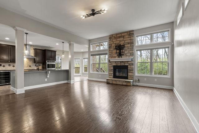 769 Lochmere Place, Lexington, KY 40509