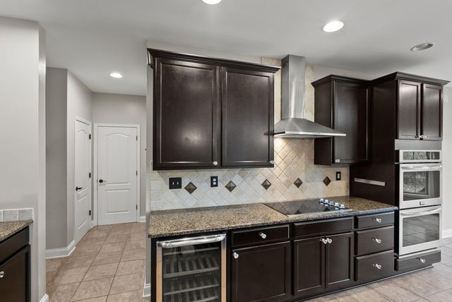 769 Lochmere Place, Lexington, KY 40509