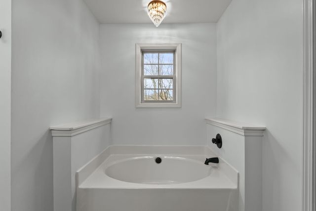 769 Lochmere Place, Lexington, KY 40509