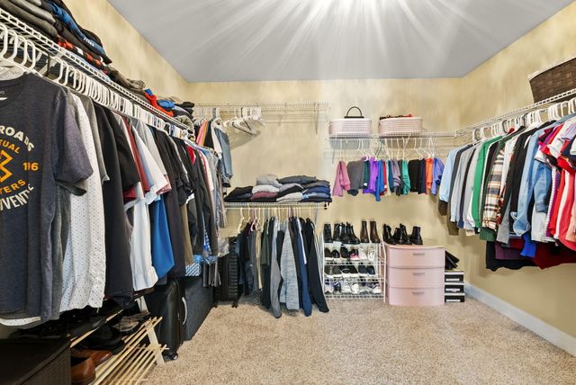 769 Lochmere Place, Lexington, KY 40509