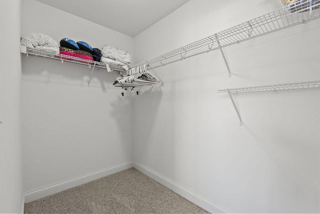 769 Lochmere Place, Lexington, KY 40509