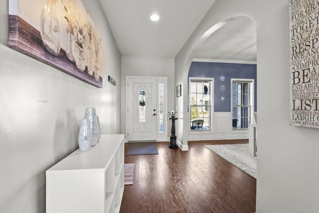 769 Lochmere Place, Lexington, KY 40509