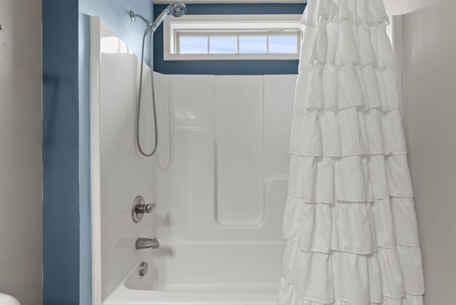 769 Lochmere Place, Lexington, KY 40509