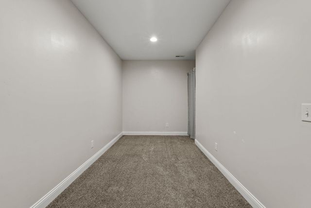 769 Lochmere Place, Lexington, KY 40509