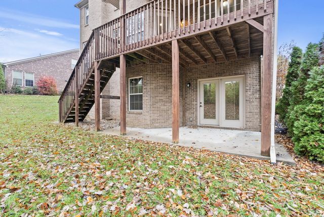 769 Lochmere Place, Lexington, KY 40509