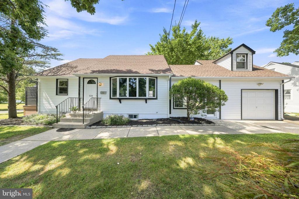 533 DUBOIS AVE, BARRINGTON, NJ 08007 — exterior