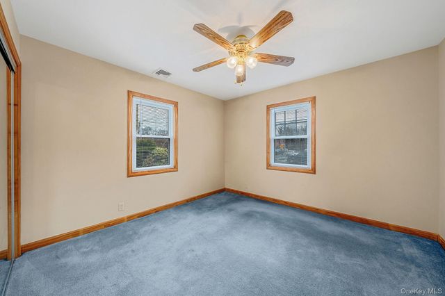1760 Slocum Street, Hewlett, NY 11557
