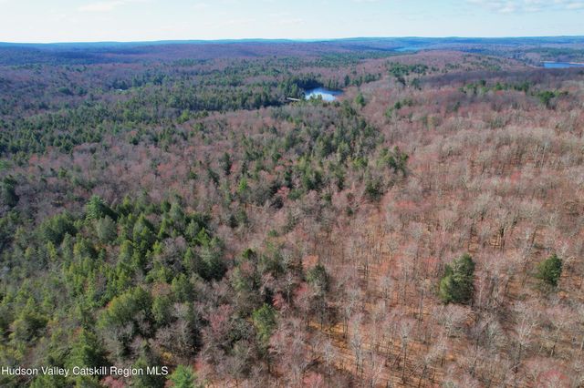 118 Hilltop Road, Monticello, NY 12701