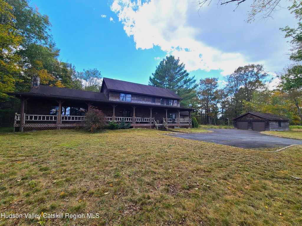 118 Hilltop Road, Monticello, NY 12701