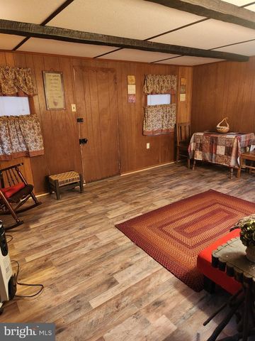 21 MOUNT LEBANON DR, Lebanon, PA 17046