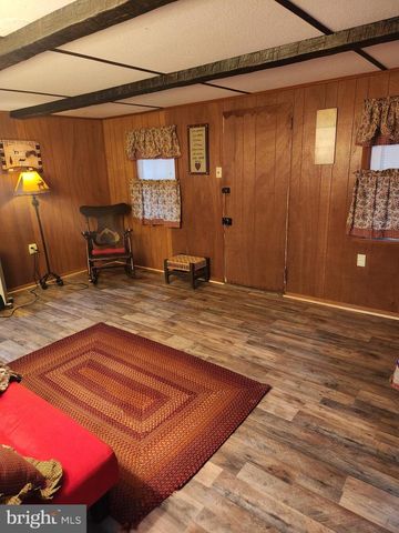 21 MOUNT LEBANON DR, Lebanon, PA 17046