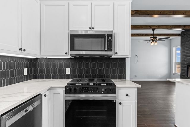 3971 Rs County Road 1605, Lone Oak, TX 75453
